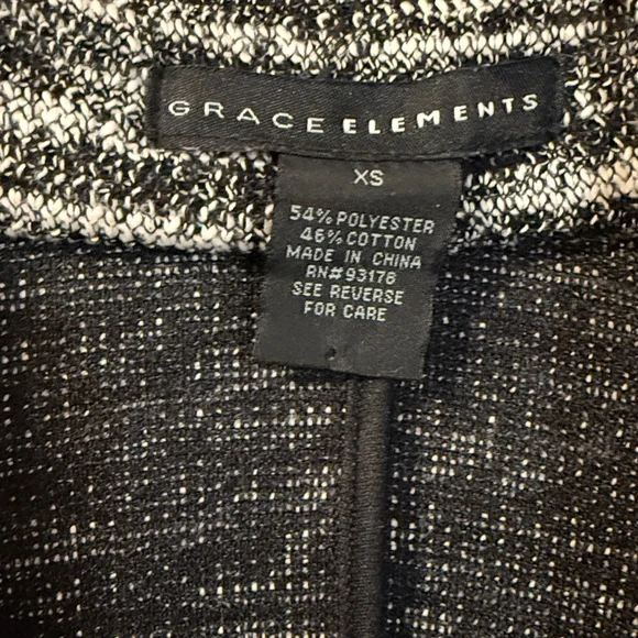 Grace Elements Blazer - Picture 2 of 8